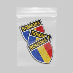 Emblema tricolor “ROMANIA” scut 6×5 cm